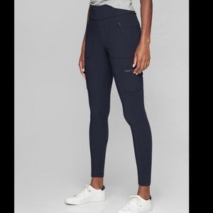 Athleta headlands hybrid cargo tight (original style) size 4 navy